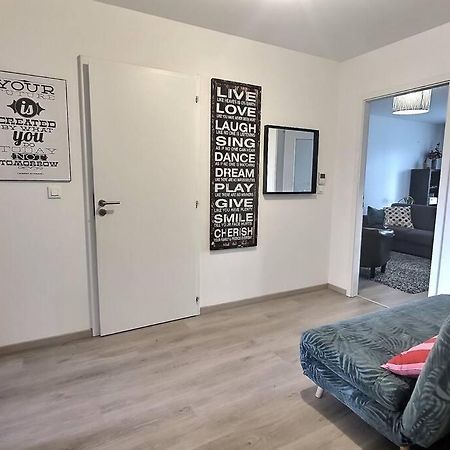Superbe Appartement Avec 2 Balcons - Vue Sur La Cathedrale Environ 15 Min En Tram Straatsburg Buitenkant foto
